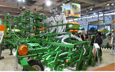 从Agritechnica展会看世界农机的发展趋势